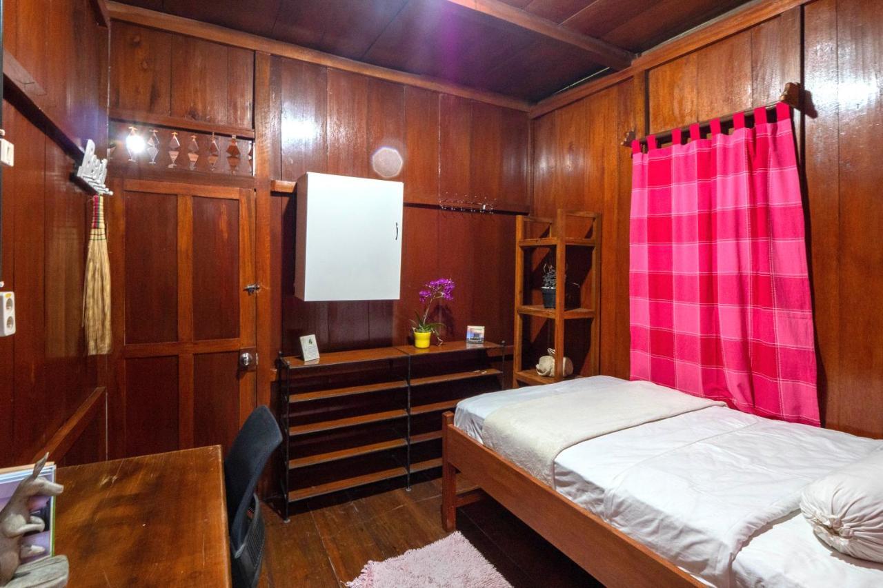 Rumah Kayu Sulawesi Antique Bedugul  Exterior foto